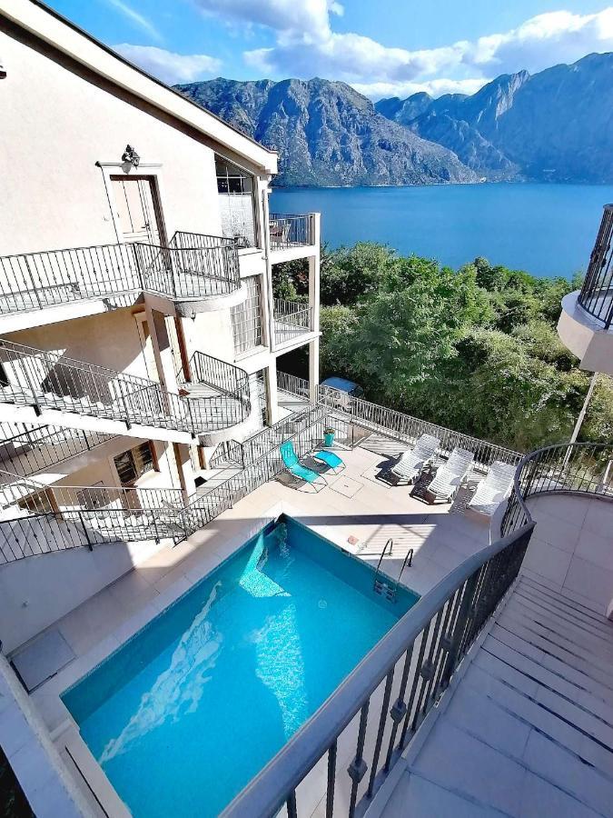 Bay Of Kotor View Apartment With Pool Prcanj Exterior photo
