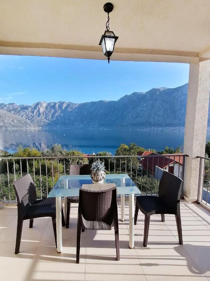 Bay Of Kotor View Apartment With Pool Prcanj Exterior photo